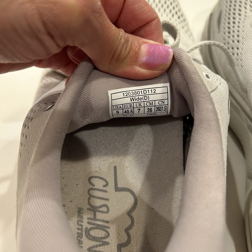 Brooks Ghost 15 Women's 9 D Wide Running Sneakers Shoe Athletic 1203801D112 Grey - Picture 10 of 12